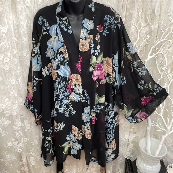 Special Collaboration with Rachael Zoe Kimono Robe Duster - Picture 7 of 7